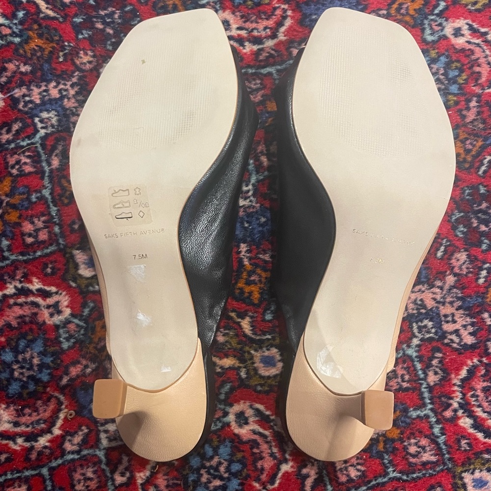 Saks fifth avenue 7.5 leather heels - Picture 4 of 5